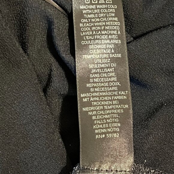 Adrianna Papell Ruffle front fuffle sleeve shirt, size M black with white - Picture 9 of 10